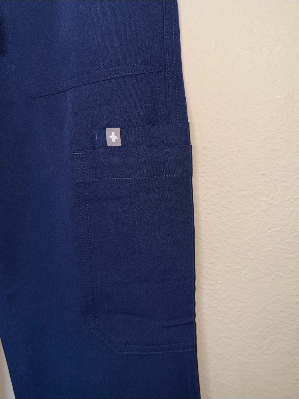 Figs Men's Navy Cairo Straight-Leg Scrub Pant XS - Picture 6 of 9